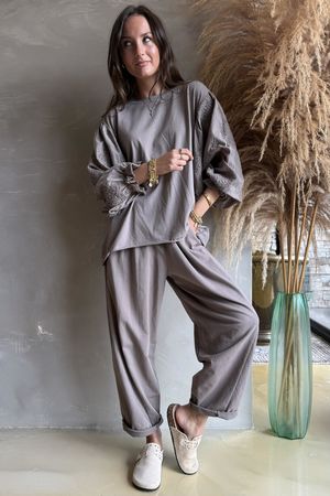 Atik Batwing Top Mocha - p